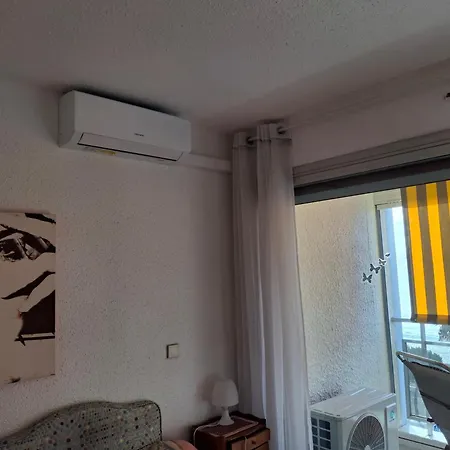 Great Waterfront In Boccacabana Apartment *
